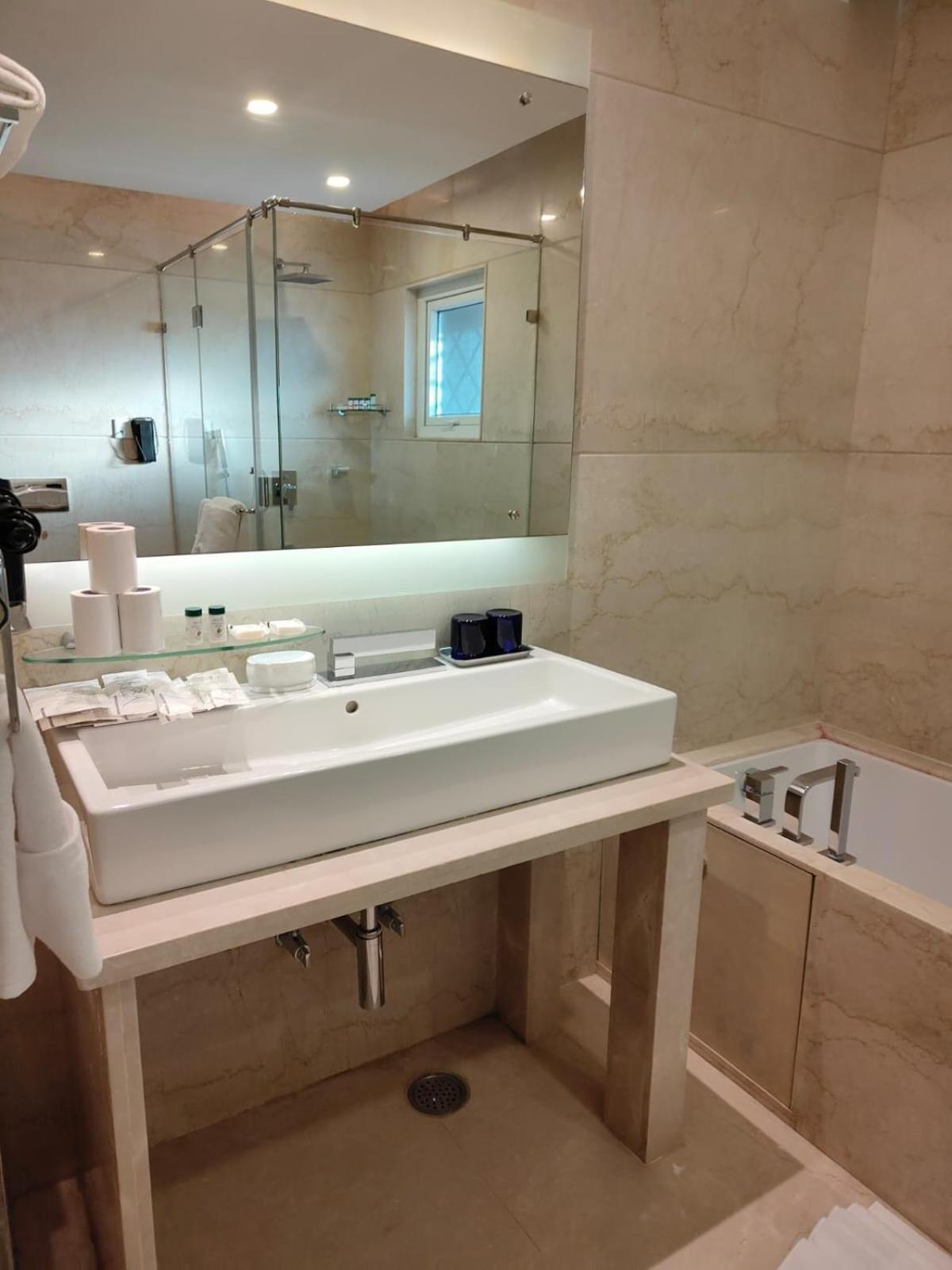 Fortune Hosur - Member Itc Hotels' Group מראה חיצוני תמונה